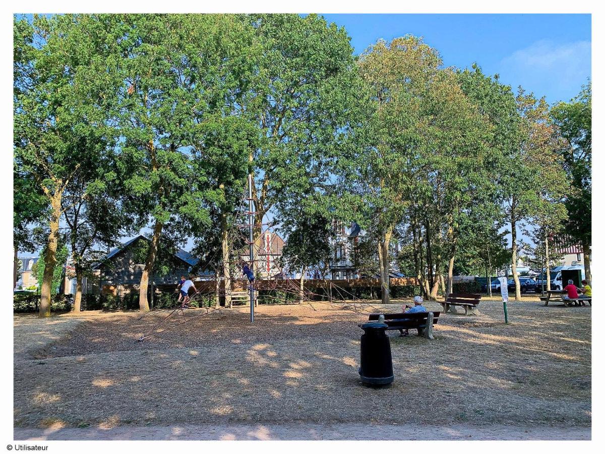 Cabourg, Appartement Plain Pied Avec Terrasse Acces Direct A La Plage מראה חיצוני תמונה